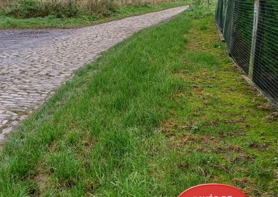 En campagne de Cysoing les pavés du Paris Roubaix